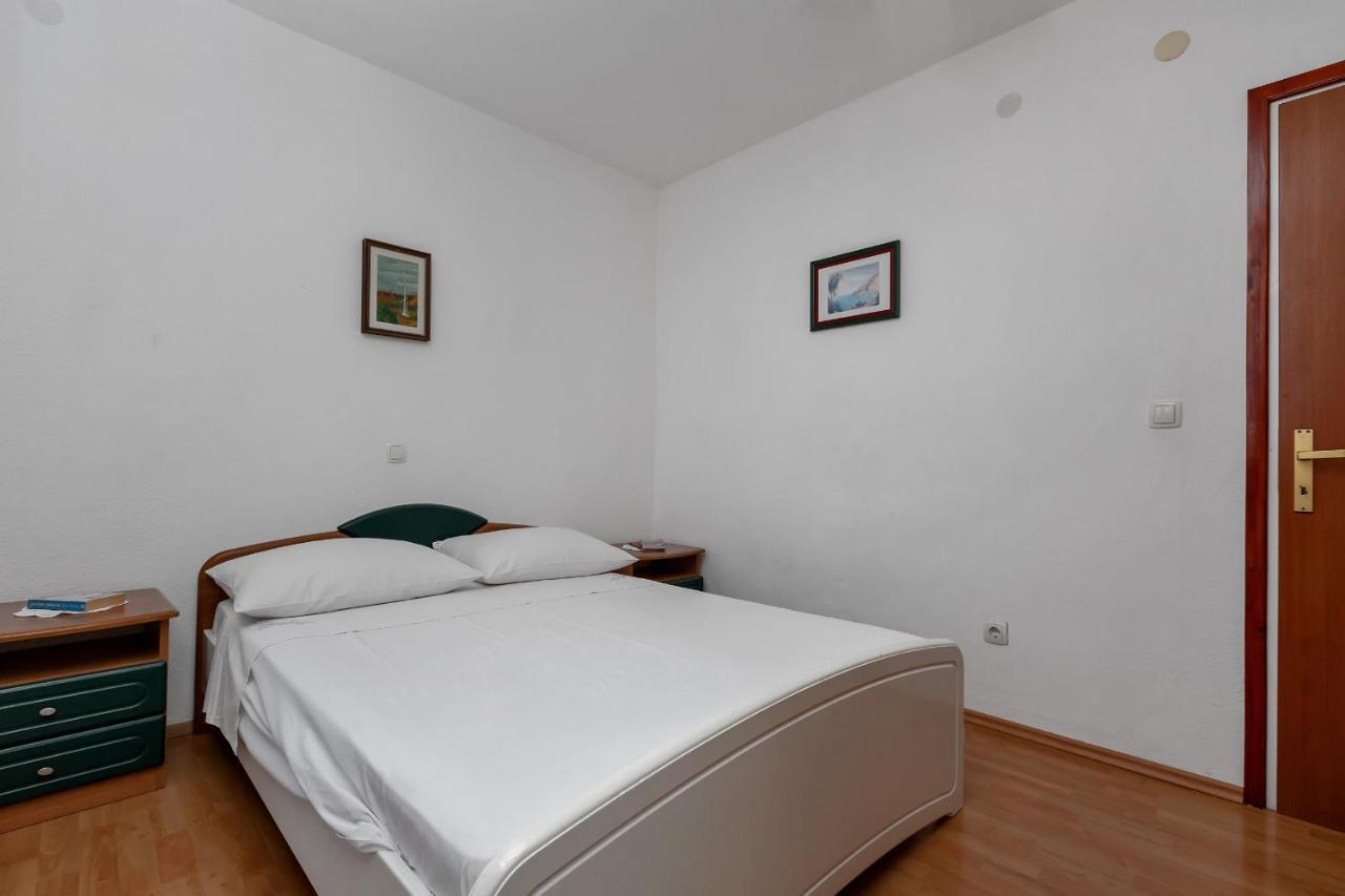 Apartments Tihomir Musac Omiš Exterior foto